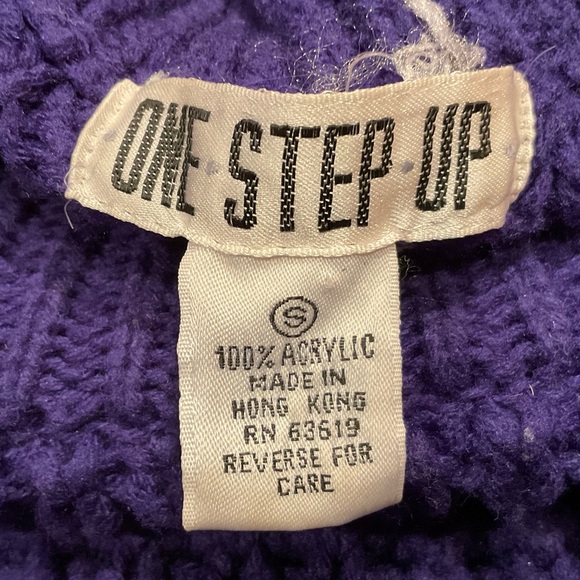 One Step Up Women’s Purple Sweater Size Small - Picture 13 of 14